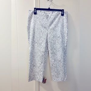 Chico”s animal print Capris. Size 3 in excellent condition.